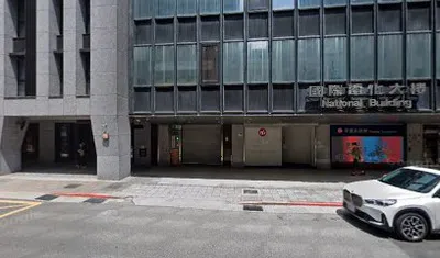 COMEBUY 地球分公司 店面照
