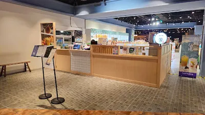 一芳水果茶-台中文心秀泰店 店面照